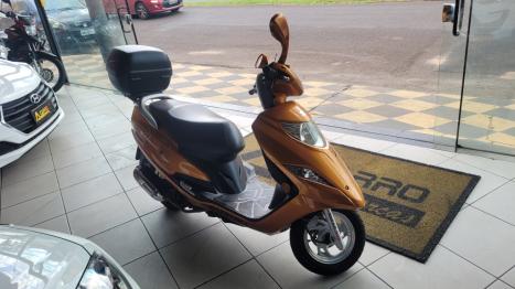 SUZUKI Burgman 125 , Foto 3