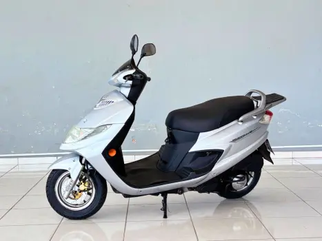 SUZUKI Burgman 125 , Foto 1
