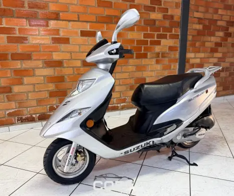SUZUKI Burgman 125 , Foto 7