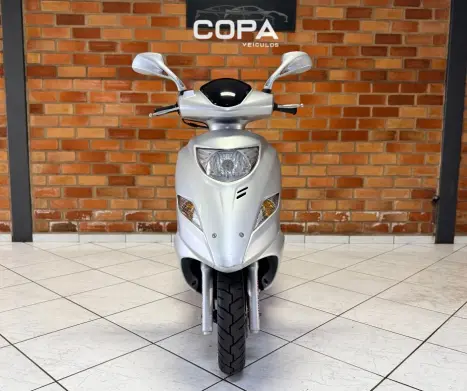 SUZUKI Burgman 125 , Foto 8