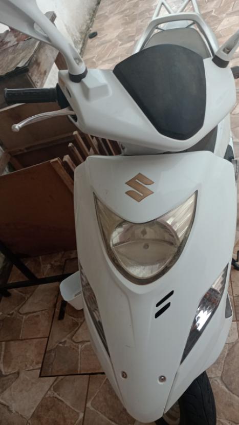 SUZUKI Burgman 125 , Foto 3