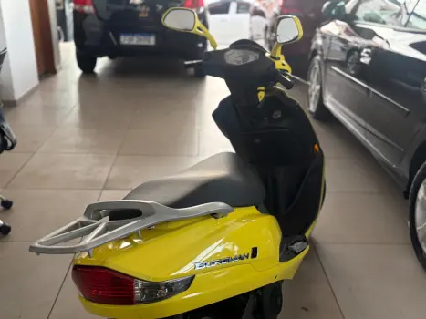 SUZUKI Burgman 125 , Foto 3