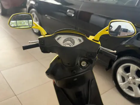 SUZUKI Burgman 125 , Foto 6