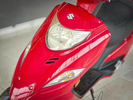 SUZUKI Burgman 125 , Foto 2