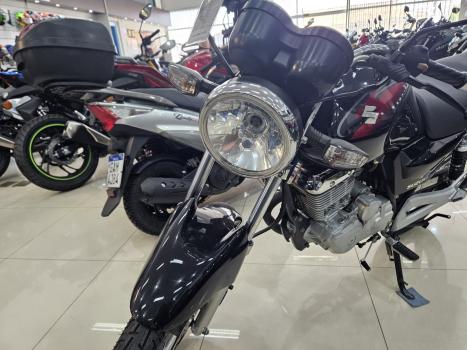 SUZUKI GSR 125 , Foto 2