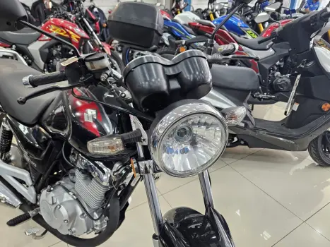 SUZUKI GSR 125 , Foto 10