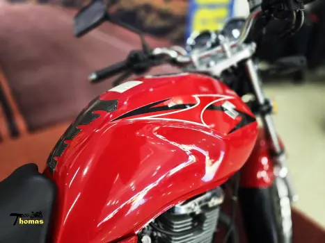 SUZUKI GSR 150 , Foto 5