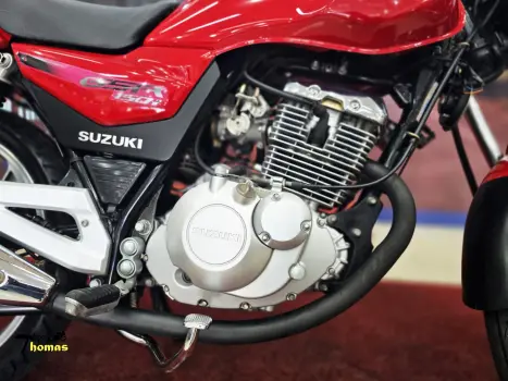 SUZUKI GSR 150 , Foto 6