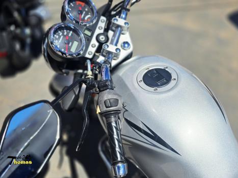 SUZUKI GSR 150 I, Foto 2