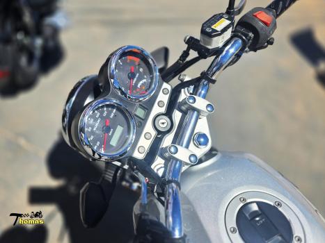 SUZUKI GSR 150 I, Foto 7