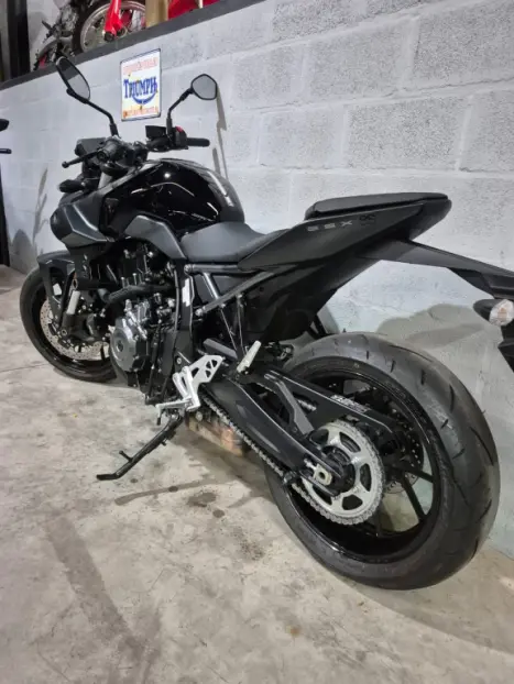 SUZUKI GSX 8S , Foto 3