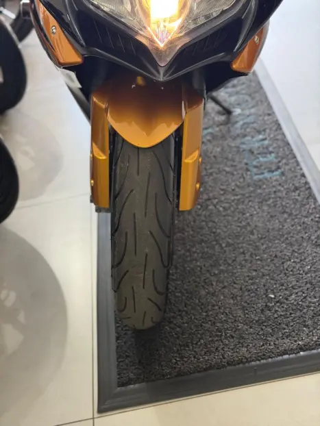 SUZUKI GSX-R 750 Srad , Foto 10