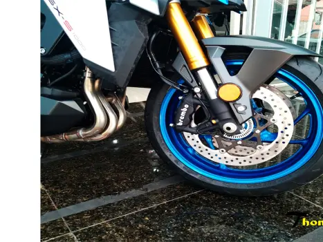 SUZUKI GSX-S 1000 A, Foto 2 SUZUKI GSX-S 1000 A, Foto 2