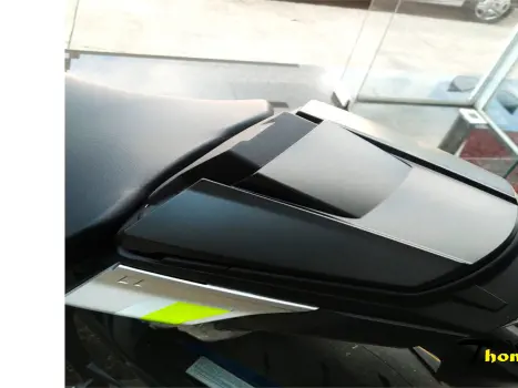 SUZUKI GSX-S 1000 A, Foto 7 SUZUKI GSX-S 1000 A, Foto 7