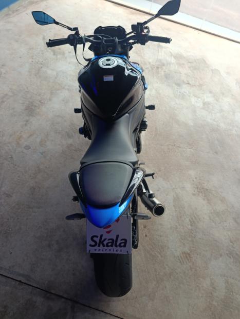 SUZUKI GSX-S 1000 A, Foto 6
