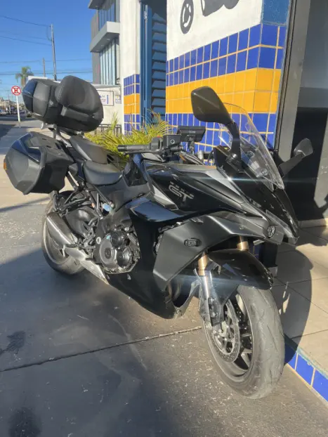SUZUKI GSX-S 1000 GT, Foto 1
