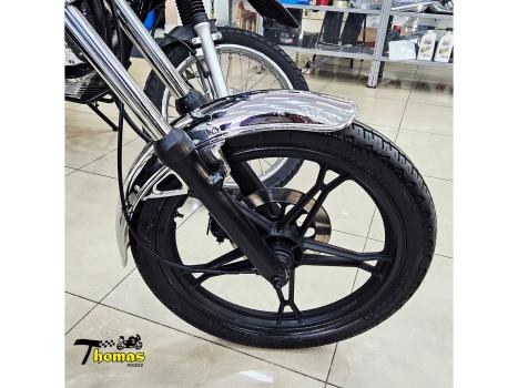 SUZUKI Intruder 125 , Foto 3