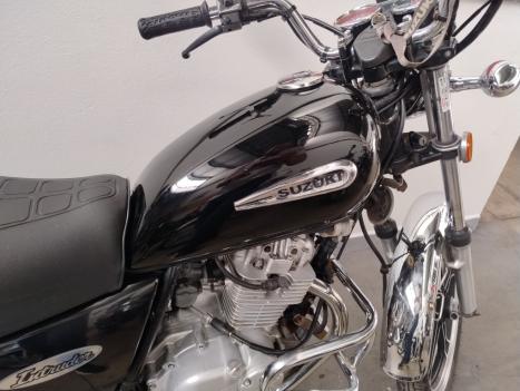 SUZUKI Intruder 125 , Foto 4