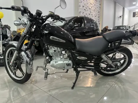 SUZUKI Intruder 125 , Foto 5