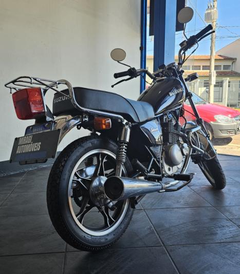 SUZUKI Intruder 125 , Foto 2