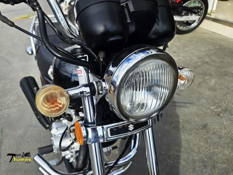 SUZUKI Intruder 125 , Foto 2