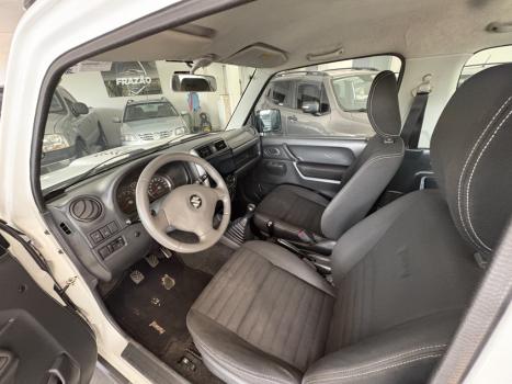 SUZUKI Jimny 1.3 16V 4 ALL 4X4, Foto 5