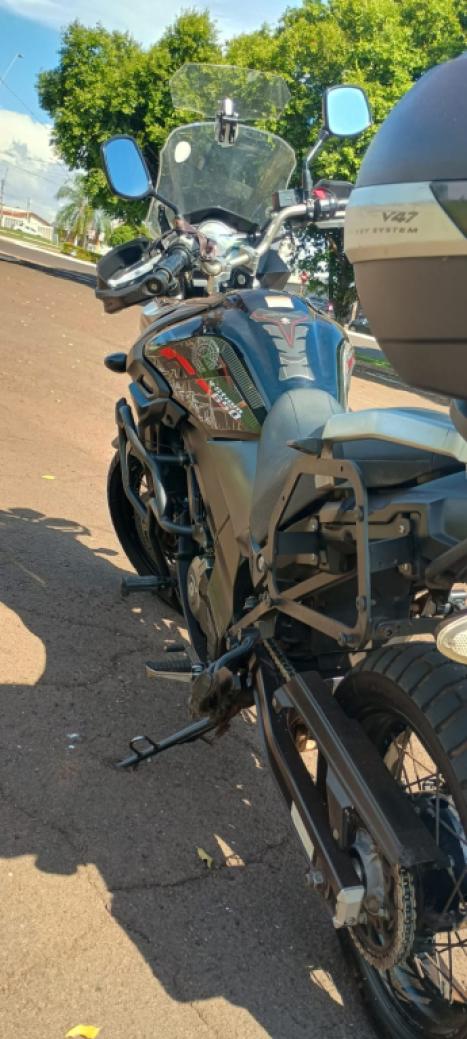 SUZUKI V-Strom DL 650 XT, Foto 4