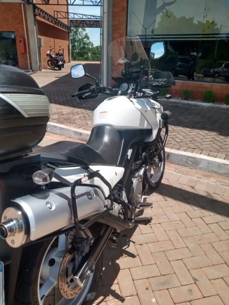 SUZUKI V-Strom DL 650 , Foto 1