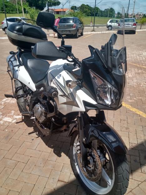 SUZUKI V-Strom DL 650 , Foto 2