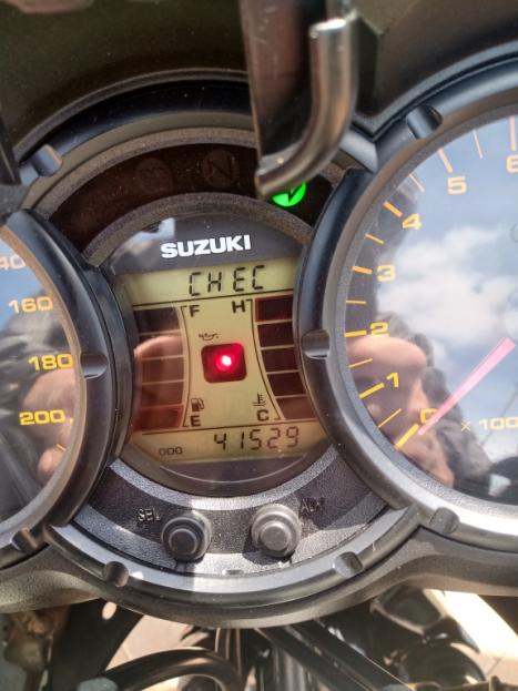 SUZUKI V-Strom DL 650 , Foto 5