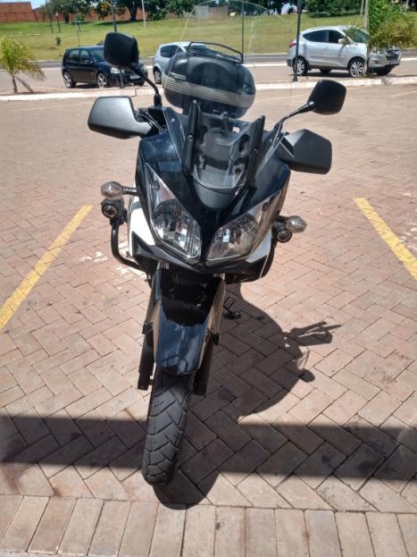 SUZUKI V-Strom DL 650 , Foto 6