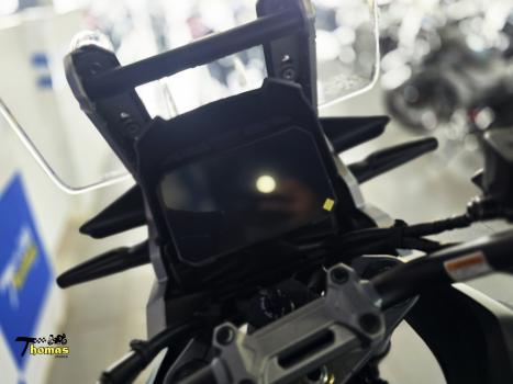 SUZUKI V-Strom DL 650 ABS, Foto 2