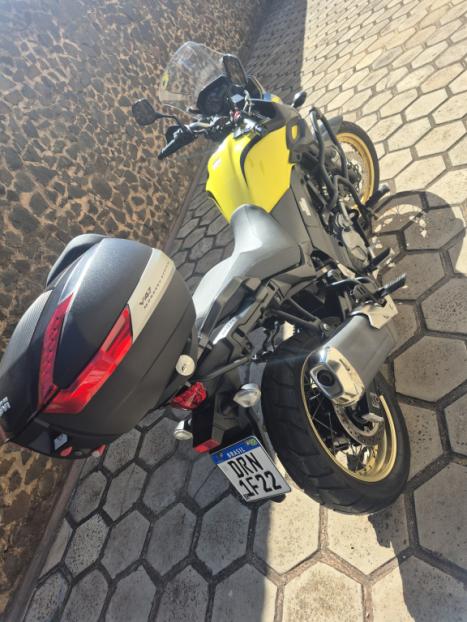 SUZUKI V-Strom DL 650 XT, Foto 4