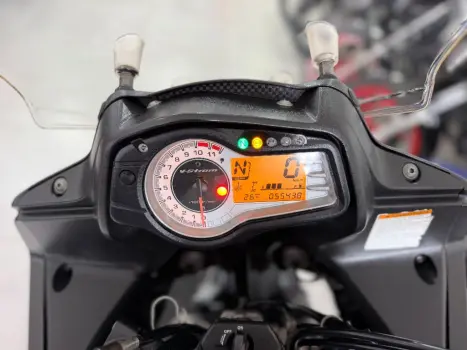 SUZUKI V-Strom DL 650 , Foto 9