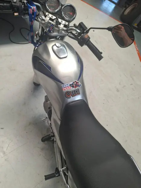 SUZUKI Yes 125 EN, Foto 3