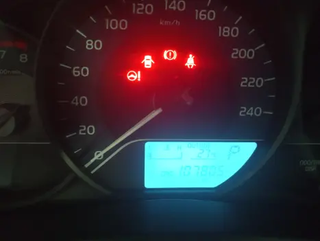 TOYOTA Corolla 1.8 16V 4P GLI AUTOMÁTICO, Foto 7 TOYOTA Corolla 1.8 16V 4P GLI AUTOMÁTICO, Foto 7