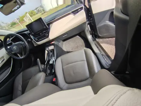 TOYOTA Corolla 1.8 16V 4P FLEX HÍBRIDO ALTIS A PREMIUM AUTOMÁTICO CVT, Foto 2 TOYOTA Corolla 1.8 16V 4P FLEX HÍBRIDO ALTIS A PREMIUM AUTOMÁTICO CVT, Foto 2