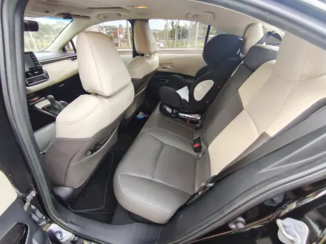 TOYOTA Corolla 1.8 16V 4P FLEX HÍBRIDO ALTIS A PREMIUM AUTOMÁTICO CVT, Foto 3 TOYOTA Corolla 1.8 16V 4P FLEX HÍBRIDO ALTIS A PREMIUM AUTOMÁTICO CVT, Foto 3