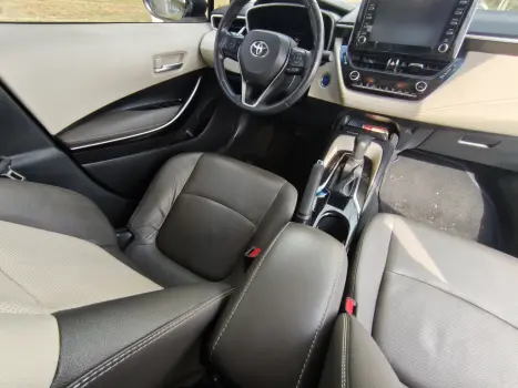 TOYOTA Corolla 1.8 16V 4P FLEX HÍBRIDO ALTIS A PREMIUM AUTOMÁTICO CVT, Foto 9 TOYOTA Corolla 1.8 16V 4P FLEX HÍBRIDO ALTIS A PREMIUM AUTOMÁTICO CVT, Foto 9