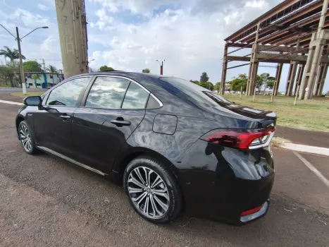 TOYOTA Corolla 1.8 16V 4P FLEX HÍBRIDO ALTIS A PREMIUM AUTOMÁTICO CVT, Foto 13 TOYOTA Corolla 1.8 16V 4P FLEX HÍBRIDO ALTIS A PREMIUM AUTOMÁTICO CVT, Foto 13