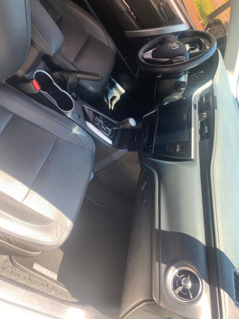 TOYOTA Corolla 1.8 16V 4P XEI, Foto 9