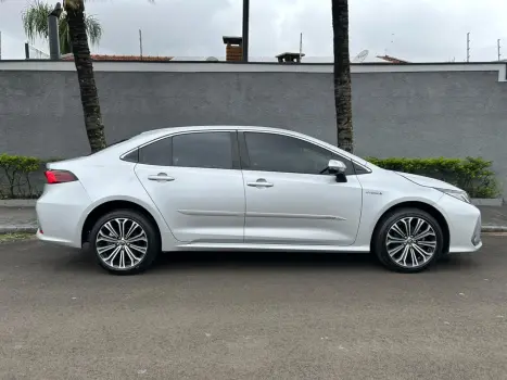 TOYOTA Corolla 1.8 16V 4P FLEX H�BRIDO ALTIS A PREMIUM AUTOM�TICO CVT, Foto 7