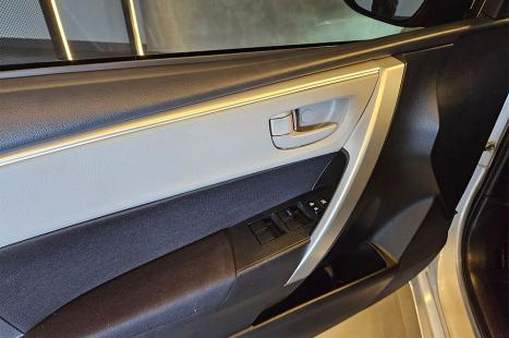 TOYOTA Corolla 1.8 16V 4P GLI AUTOM�TICO, Foto 17