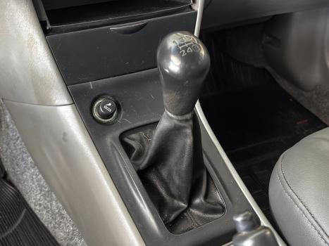 TOYOTA Corolla 1.8 16V 4P XEI, Foto 7