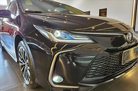 TOYOTA Corolla 1.8 16V 4P FLEX H�BRIDO ALTIS A PREMIUM AUTOM�TICO CVT, Foto 10