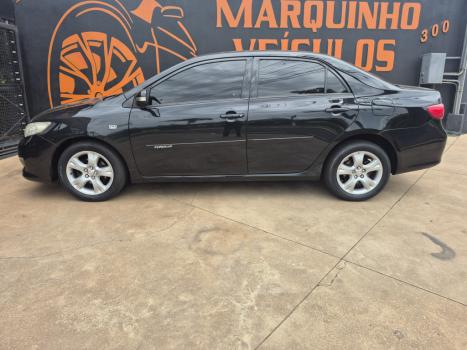 TOYOTA Corolla 1.8 16V 4P XEI, Foto 2