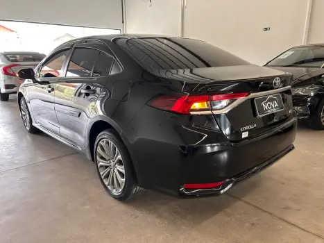 TOYOTA Corolla 2.0 16V 4P FLEX XEI DIRECT SHIFT AUTOM�TICO CVT, Foto 6