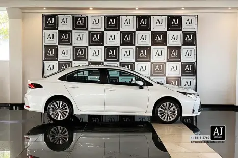 TOYOTA Corolla 2.0 16V 4P FLEX XEI DIRECT SHIFT AUTOMTICO CVT, Foto 4