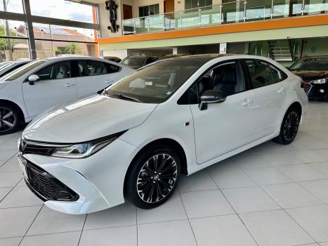 TOYOTA Corolla 2.0 16V 4P VVT-IE FLEX GR-S DIRECT SHIFT AUTOM�TICO CVT, Foto 3