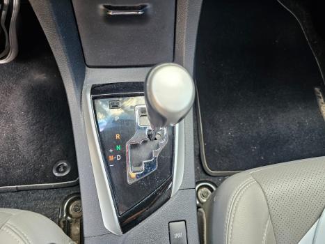 TOYOTA Corolla 2.0 16V 4P FLEX XEI DIRECT SHIFT AUTOM�TICO CVT, Foto 12